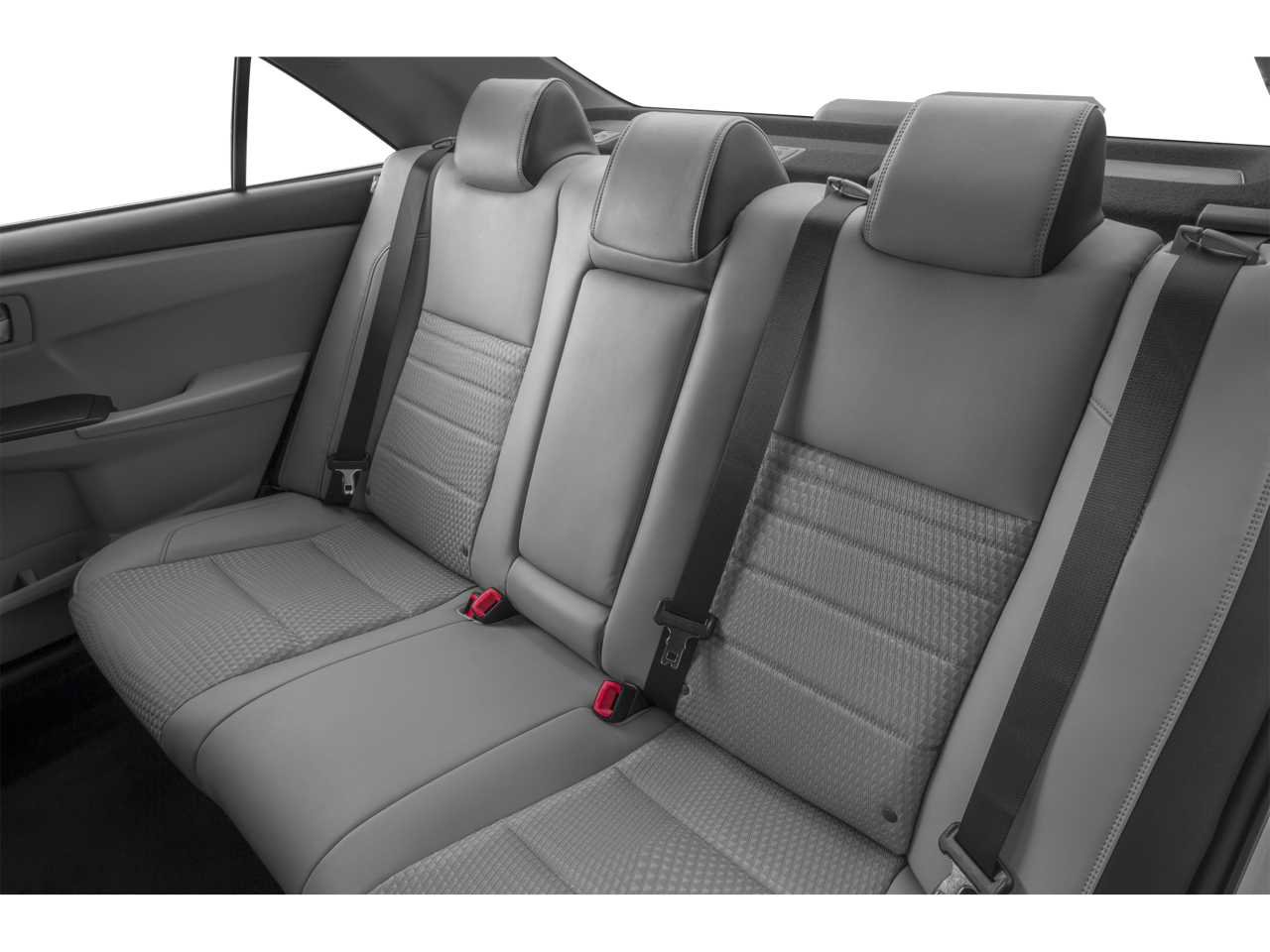 Used 2015 Toyota Camry XSE w/ Moonroof Package FWD image 10