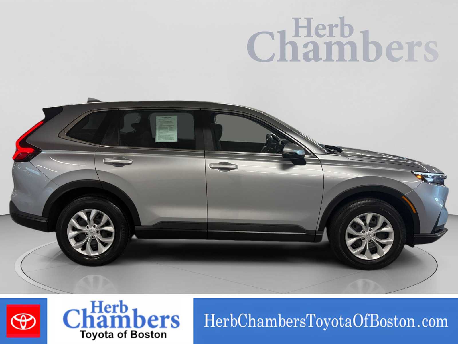 Used 2024 Honda CR-V LX image 12