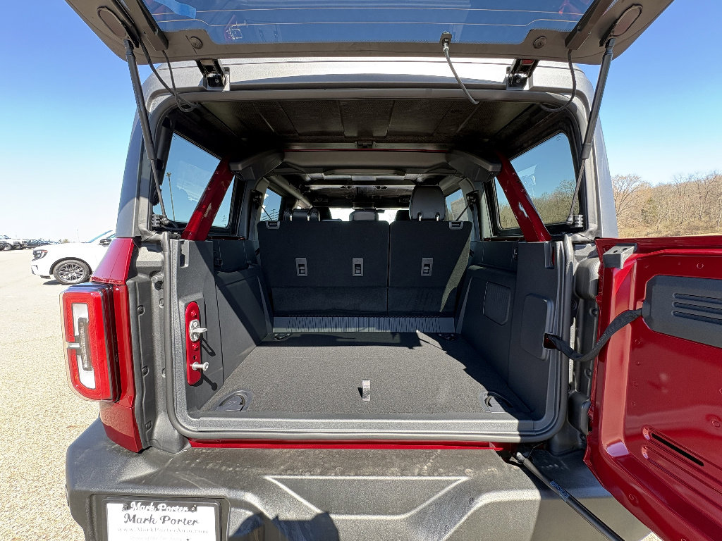 New 2026 Ford Bronco Outer Banks w/ Sasquatch Package image 15