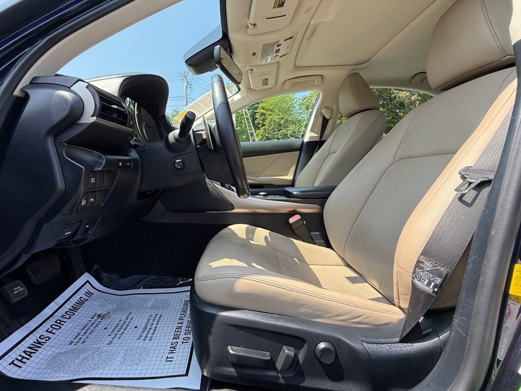 Used 2019 Lexus IS 300 w/ Premium Package RWD image 23