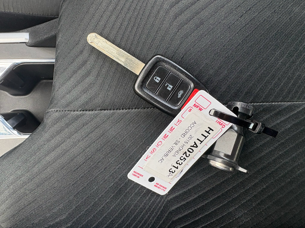 Used 2015 Honda Accord LX image 29