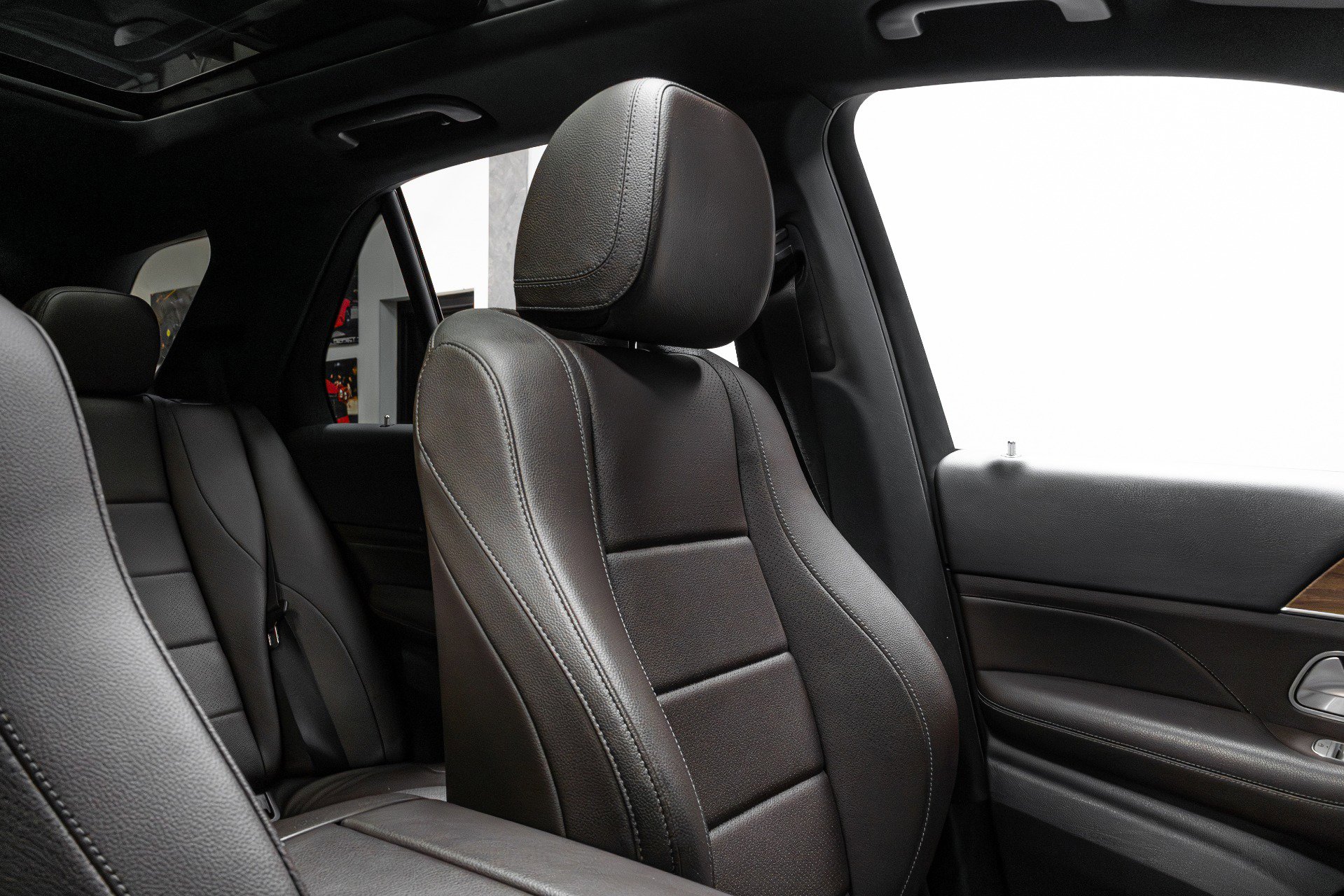 Used 2021 Mercedes-Benz GLE 350 4MATIC image 18