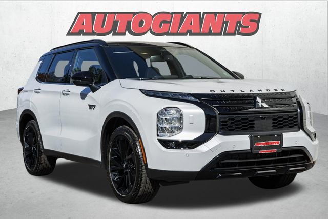 New 2025 Mitsubishi Outlander SEL Black Edition