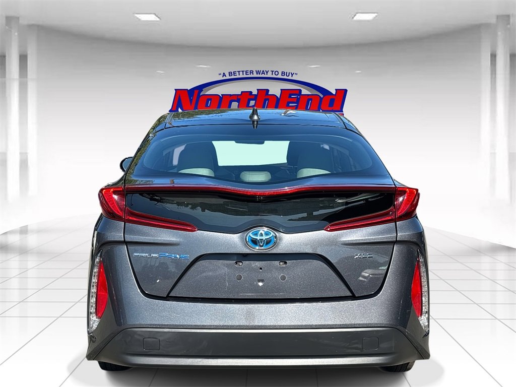 Used 2020 Toyota Prius Prime XLE image 4