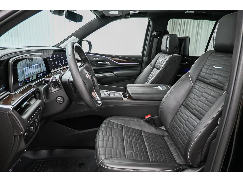 Certified 2024 Cadillac Escalade Sport Platinum w/ LPO, ONYX Package AWD/4WD image 43