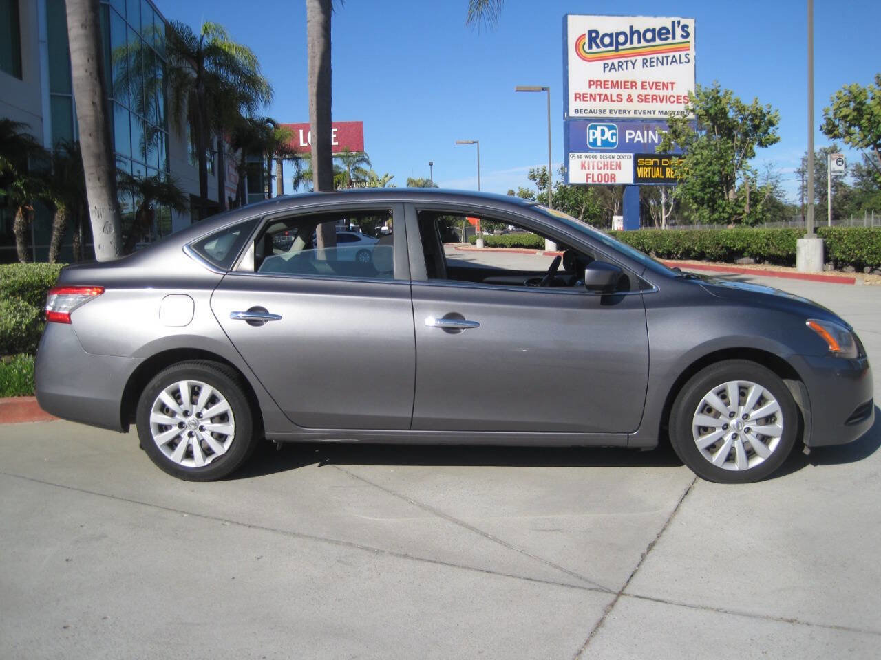 Used 2015 Nissan Sentra SV w/ Navigation Package image 36