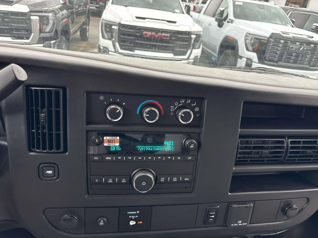 New 2026 GMC Savana 3500 w/ Power Convenience Package RWD image 8