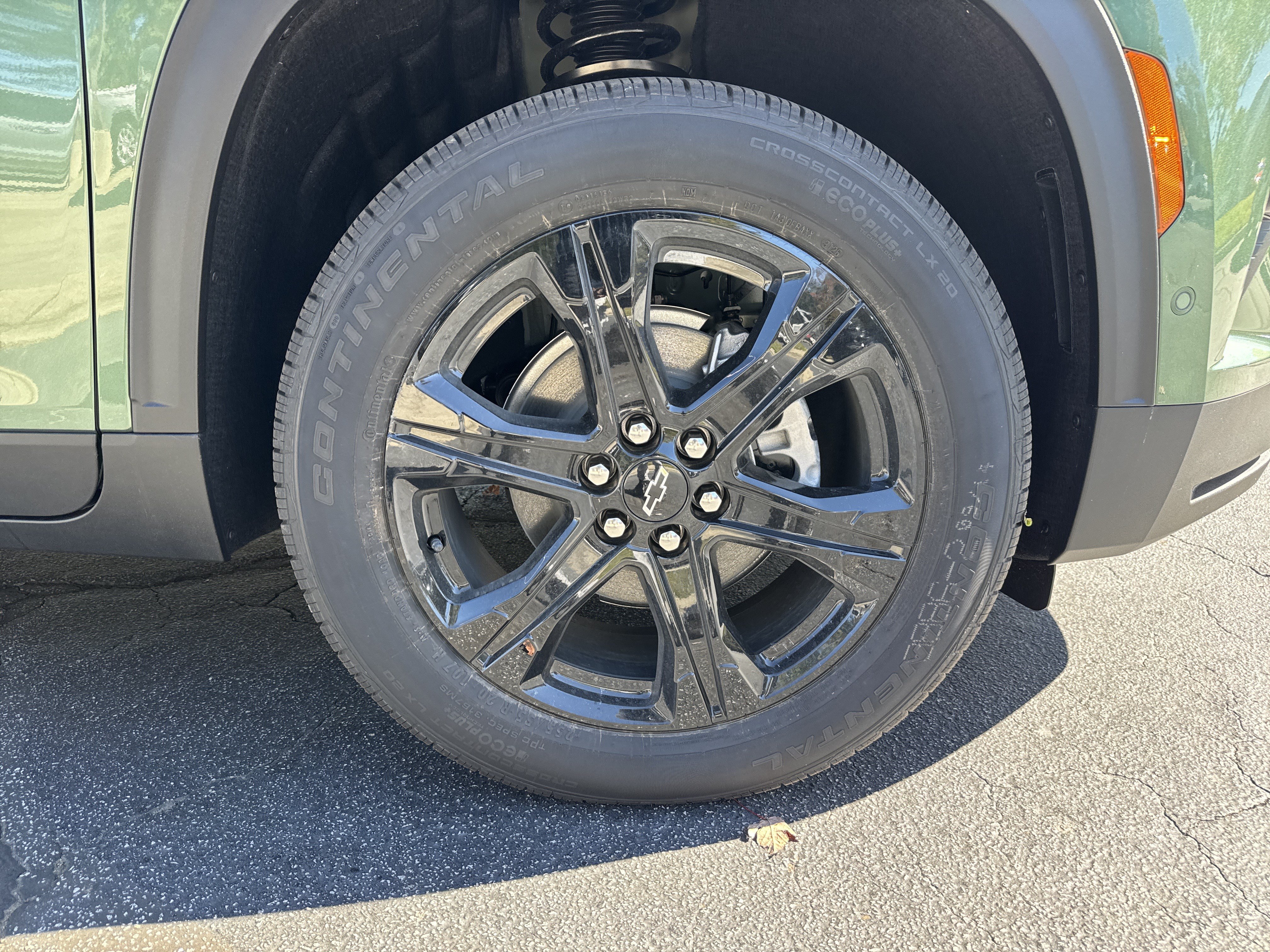New 2027 Chevrolet Traverse LT w/ Enhanced Driving Package FWD image 12