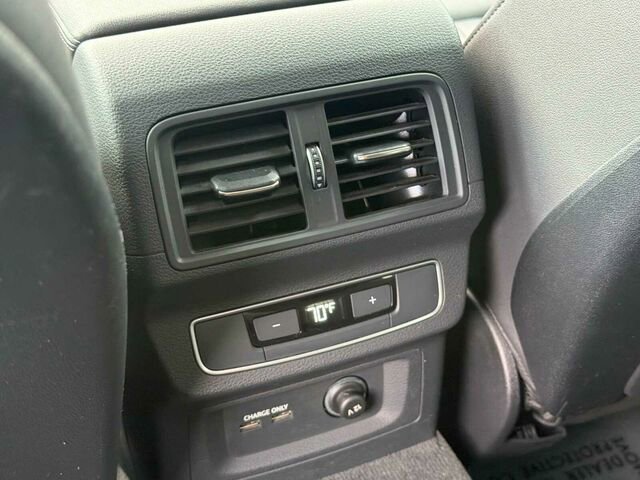 Used 2023 Audi Q5 2.0T Premium w/ Convenience Package AWD/4WD image 16