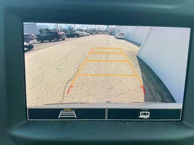 Used 2024 Chevrolet Silverado 1500 Custom image 2