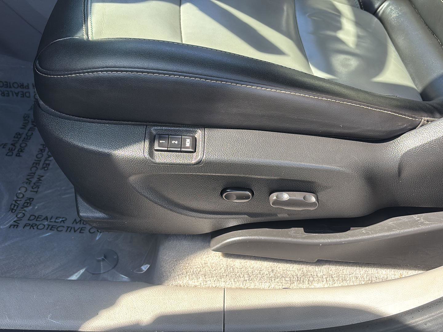 Used 2015 Buick Encore Leather image 28