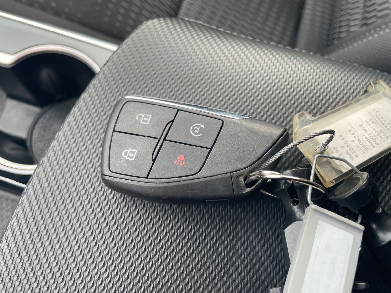 Used 2025 Chevrolet Equinox LT image 18