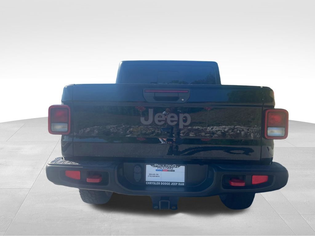 Used 2023 Jeep Gladiator Rubicon w/ Trailer Tow Package AWD/4WD image 6