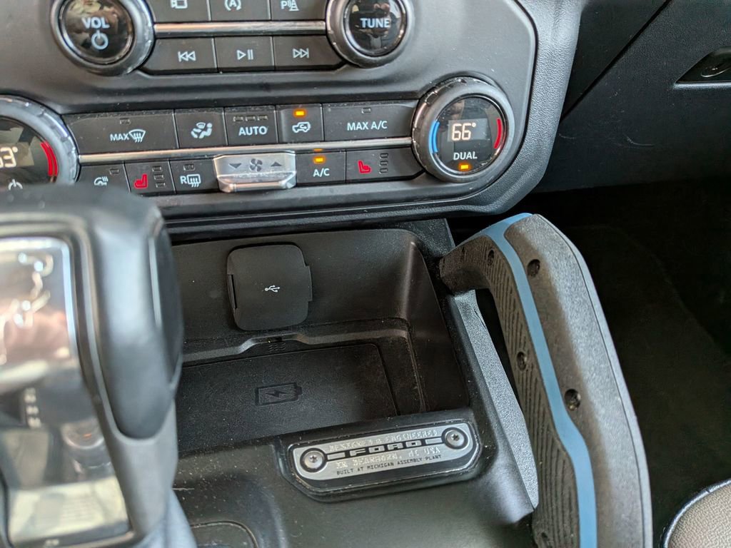 Used 2021 Ford Bronco Wildtrak image 34
