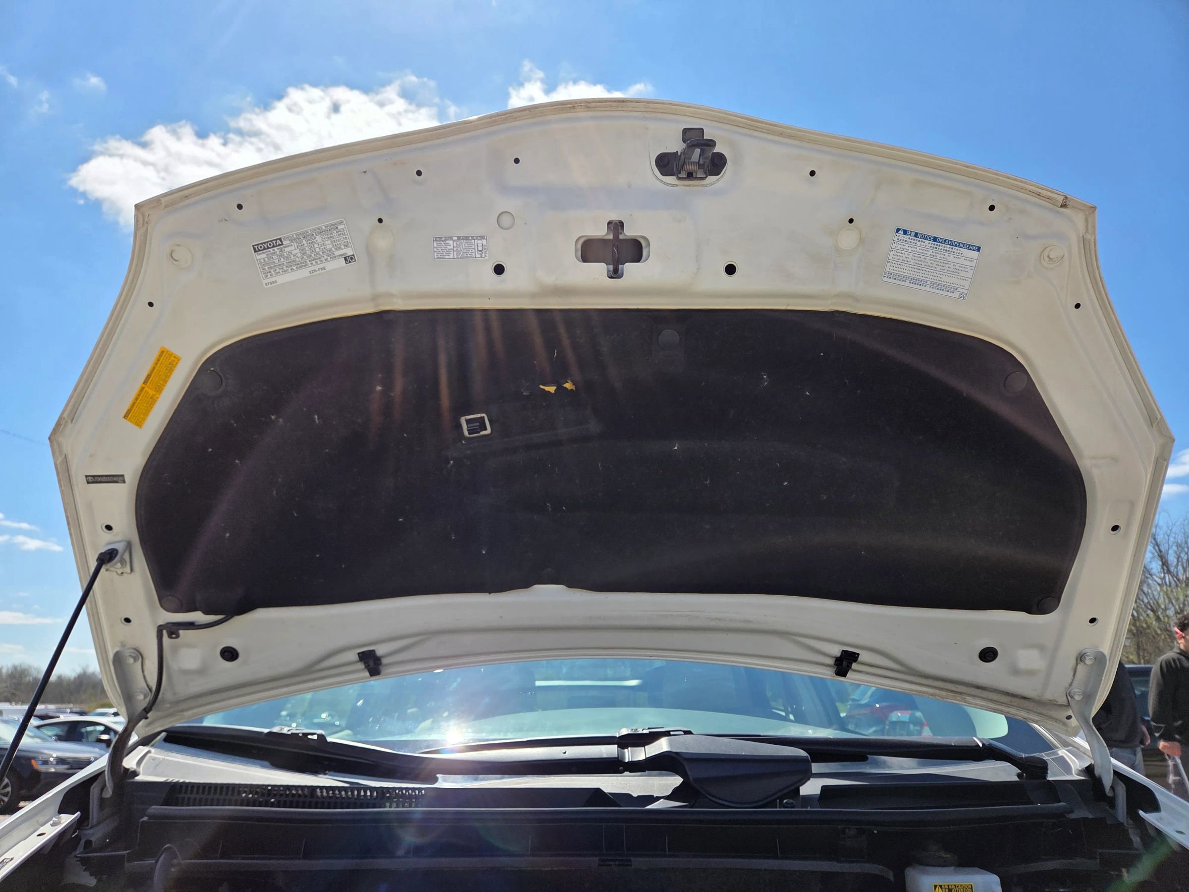Used 2012 Toyota Prius Three w/ Solar Roof Pkg FWD image 25