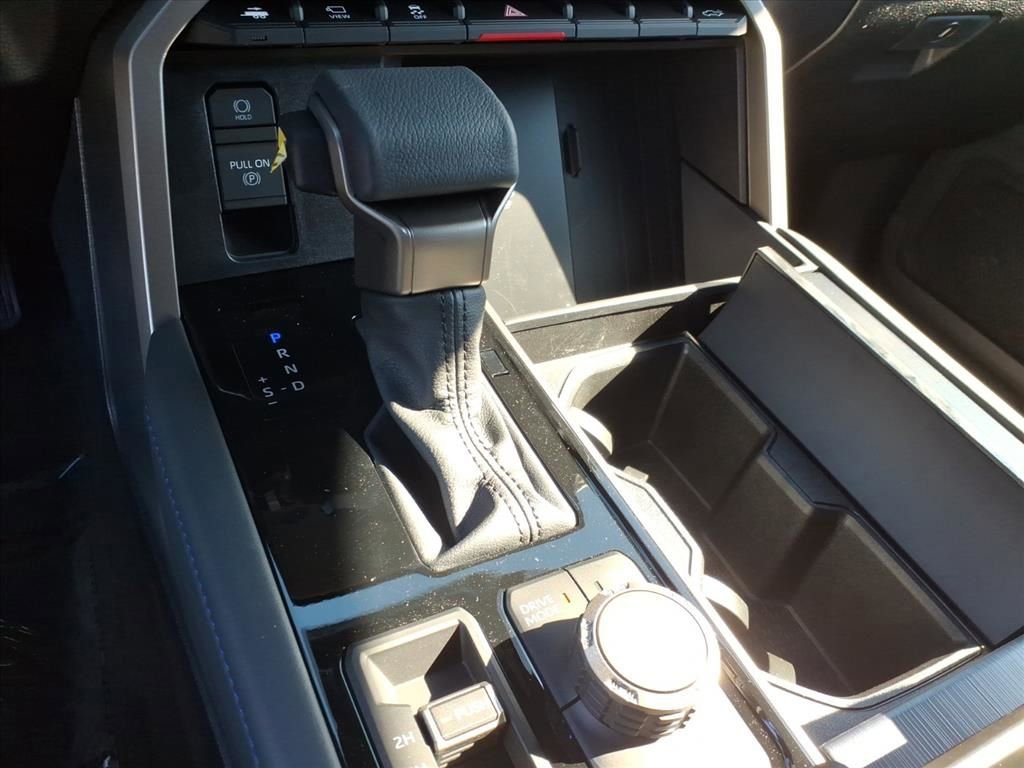 New 2026 Toyota Tundra Platinum image 18