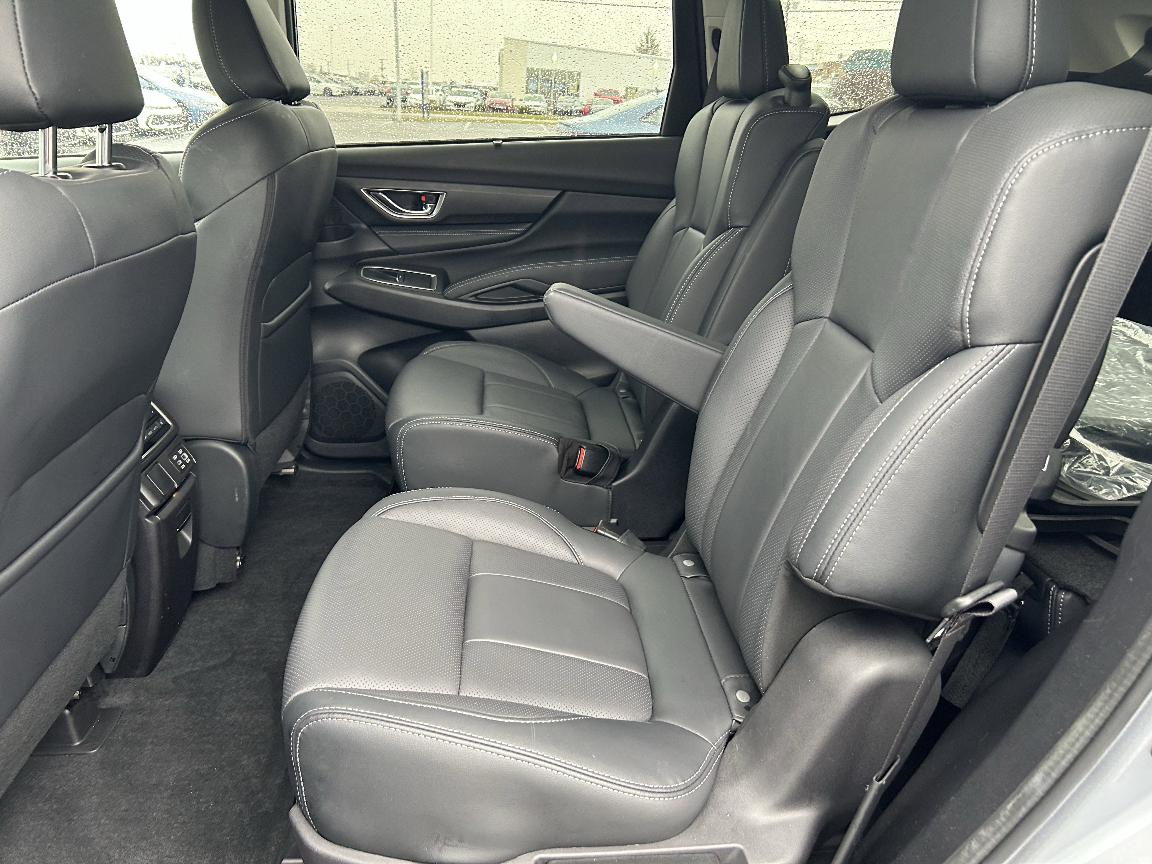 Used 2023 Subaru Ascent Limited w/ Popular Package #2A image 22