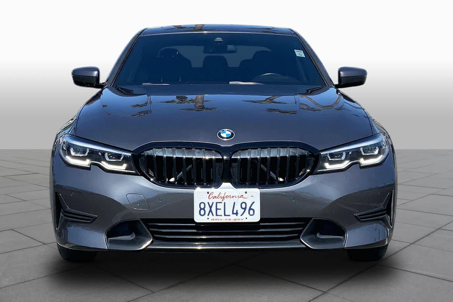 Used 2021 BMW 330i Sedan w/ Convenience Package RWD image 3
