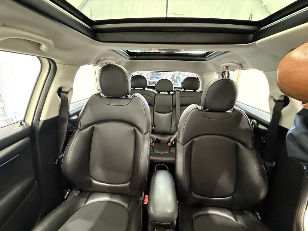 Used 2023 MINI Cooper S w/ Premium Package FWD image 31