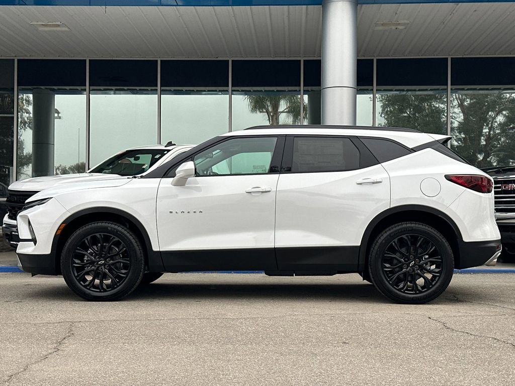 New 2026 Chevrolet Blazer LT w/ Convenience Package image 2