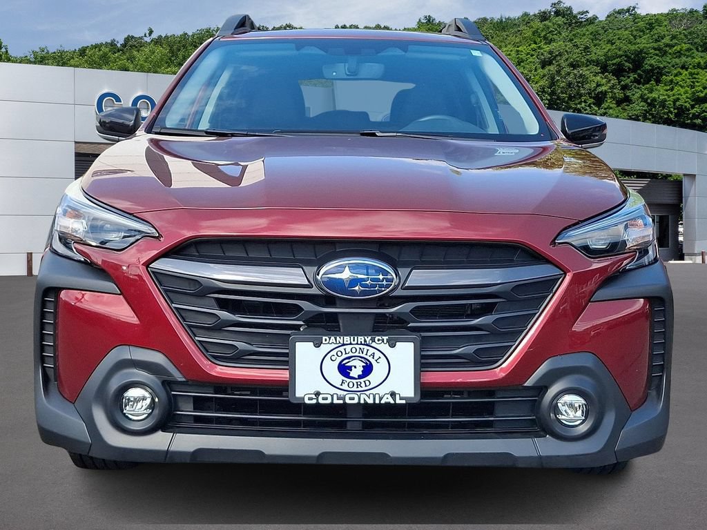 Used 2023 Subaru Outback Premium AWD/4WD image 2