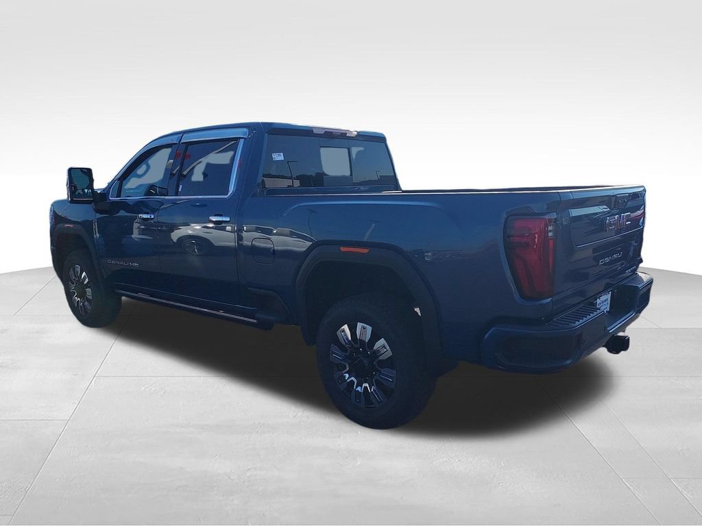 Used 2026 GMC Sierra 2500 Denali w/ Denali Reserve Package AWD/4WD image 3