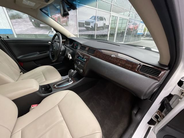 Used 2014 Chevrolet Impala LTZ FWD image 26