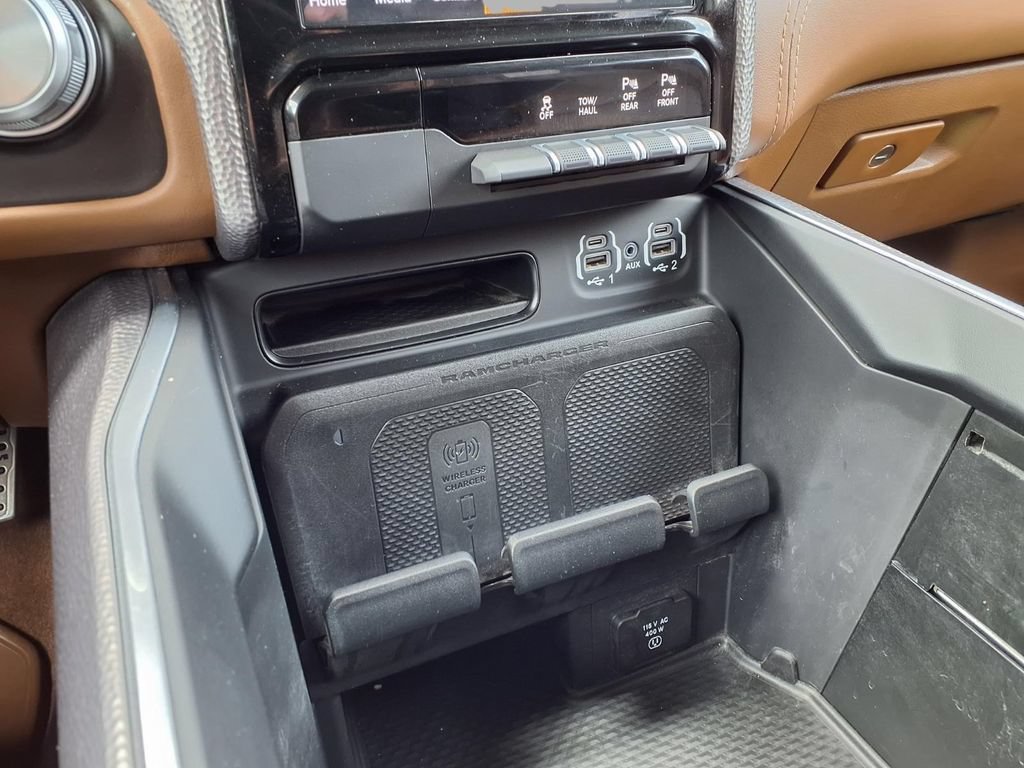 Used 2023 RAM 1500 Limited AWD/4WD image 10