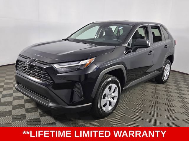 Used 2025 Toyota RAV4 LE FWD image 3