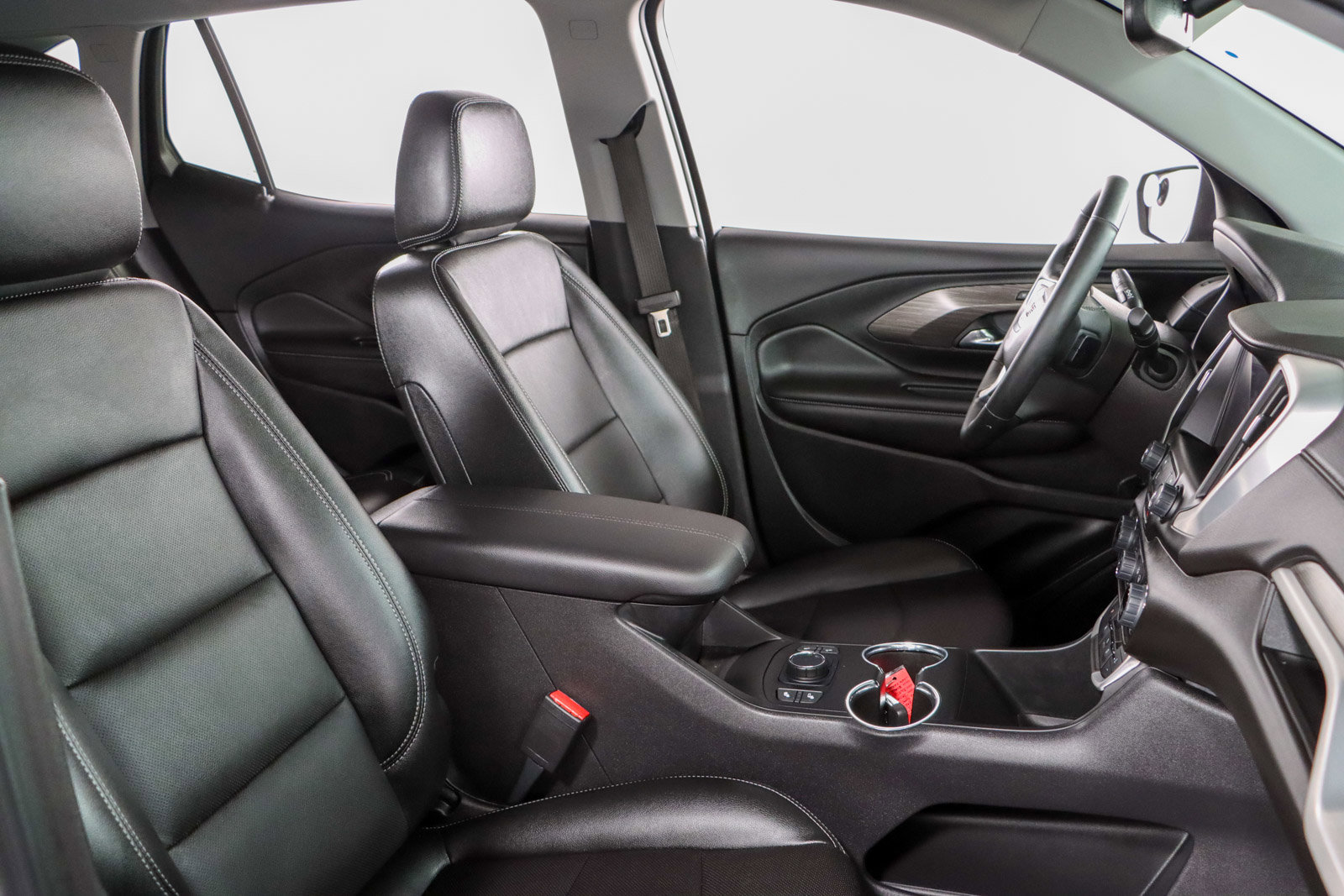 Used 2023 GMC Terrain SLT w/ Elevation Edition FWD image 26