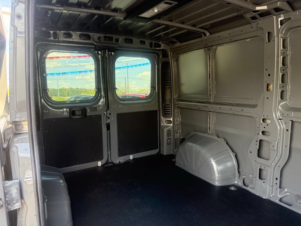New 2026 RAM ProMaster 1500 w/ Cold Weather Group FWD image 48