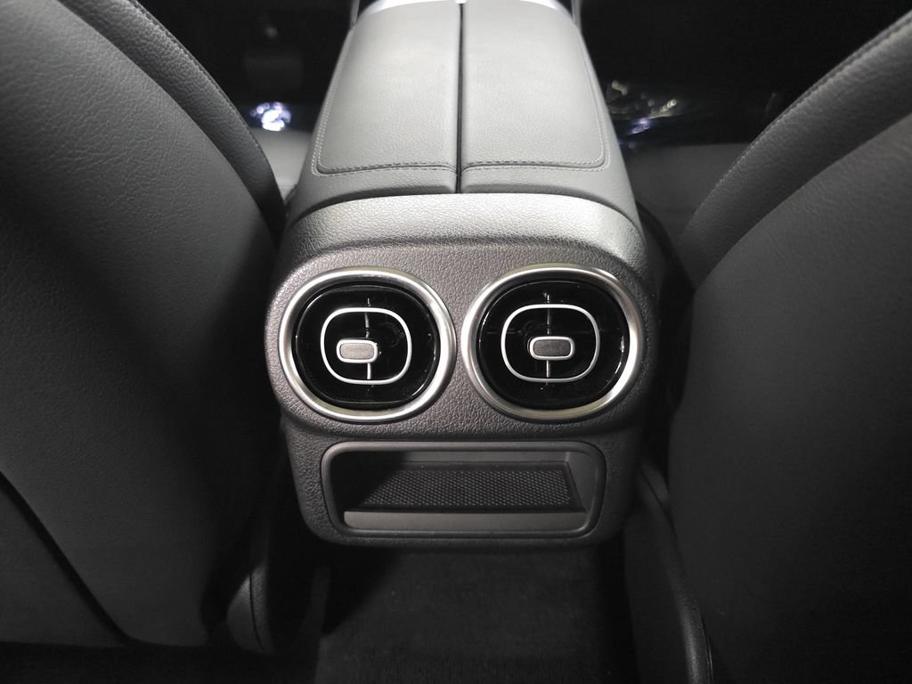 Certified 2026 Mercedes-Benz GLC 300 4MATIC image 24