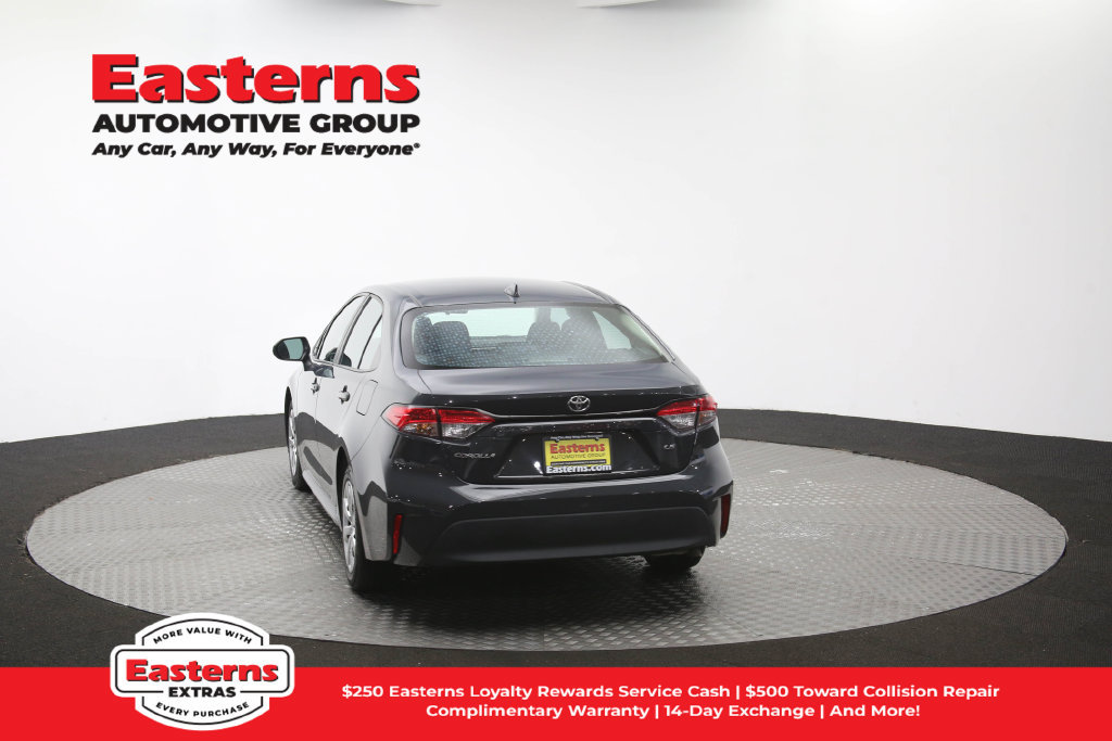 Used 2024 Toyota Corolla LE FWD image 38