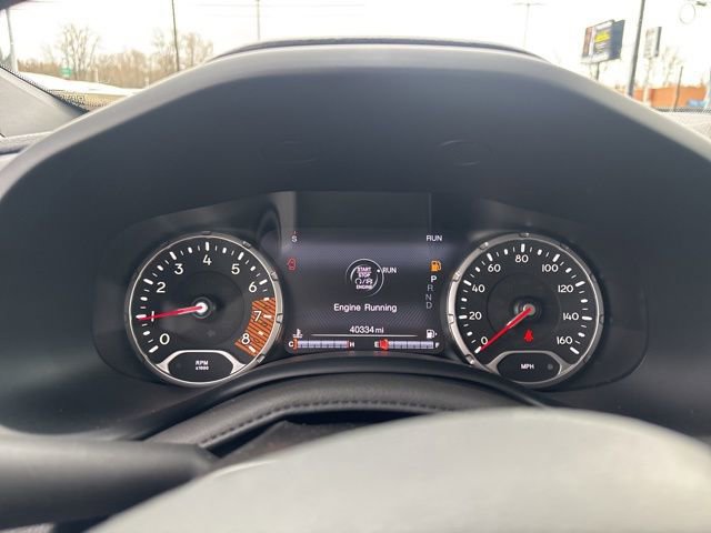 Used 2023 Jeep Renegade Latitude AWD/4WD image 22