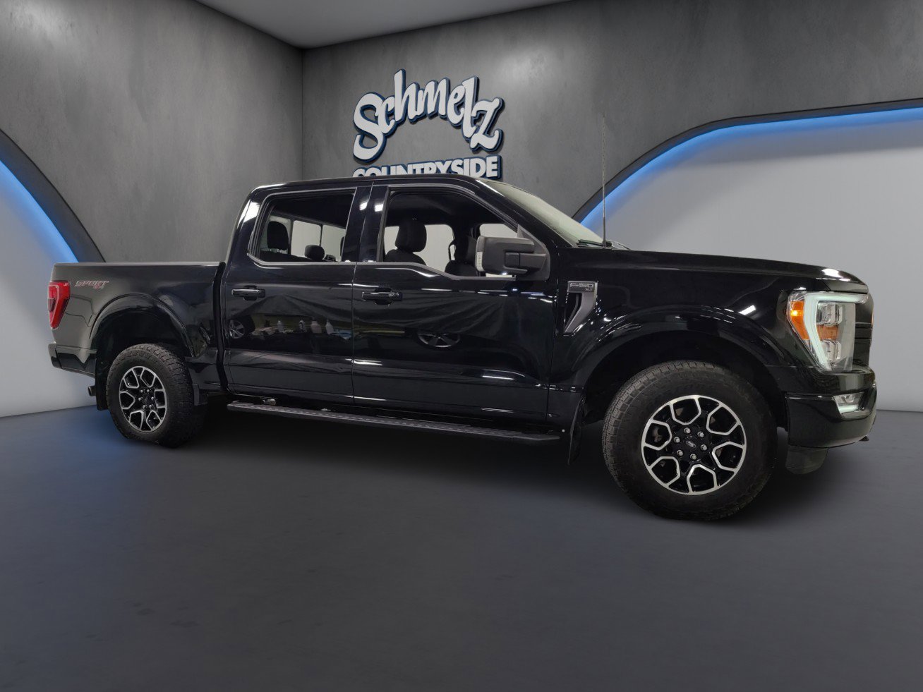 Used 2022 Ford F150 XLT w/ Equipment Group 302A High AWD/4WD image 4