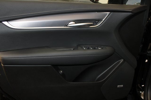 New 2026 Cadillac XT5 Luxury FWD image 6