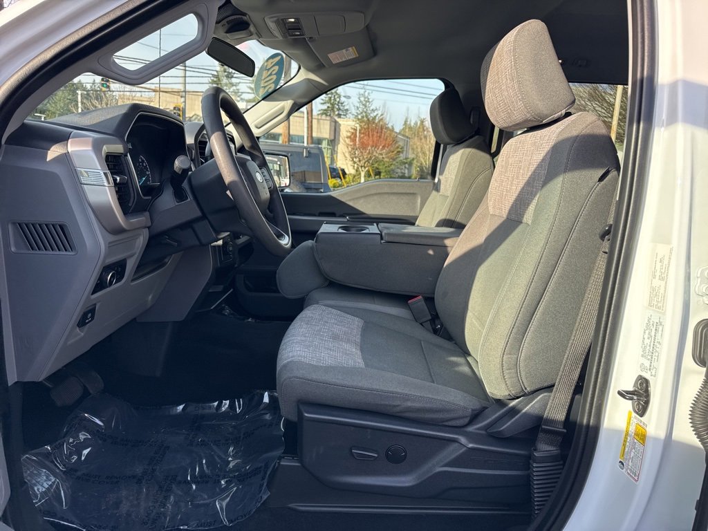 Used 2023 Ford F150 XLT w/ Trailer Tow Package image 19