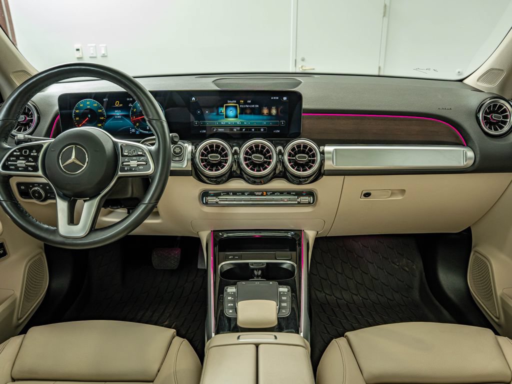 Used 2023 Mercedes-Benz GLB 250 4MATIC image 31