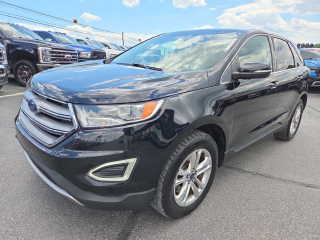 Used 2018 Ford Edge SEL w/ Equipment Group 201A AWD/4WD image 2