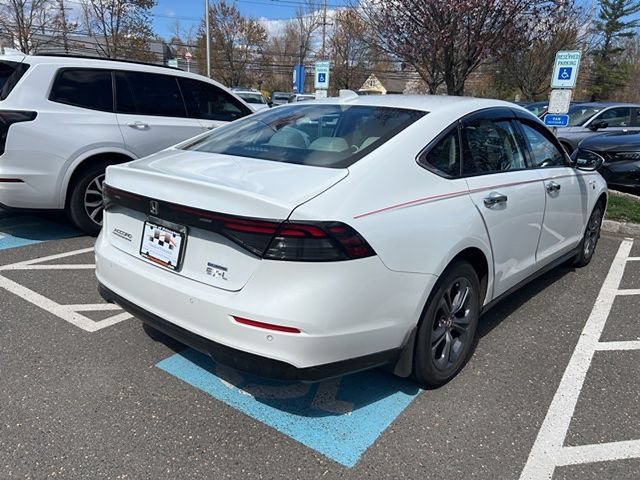 Used 2024 Honda Accord EX-L image 6