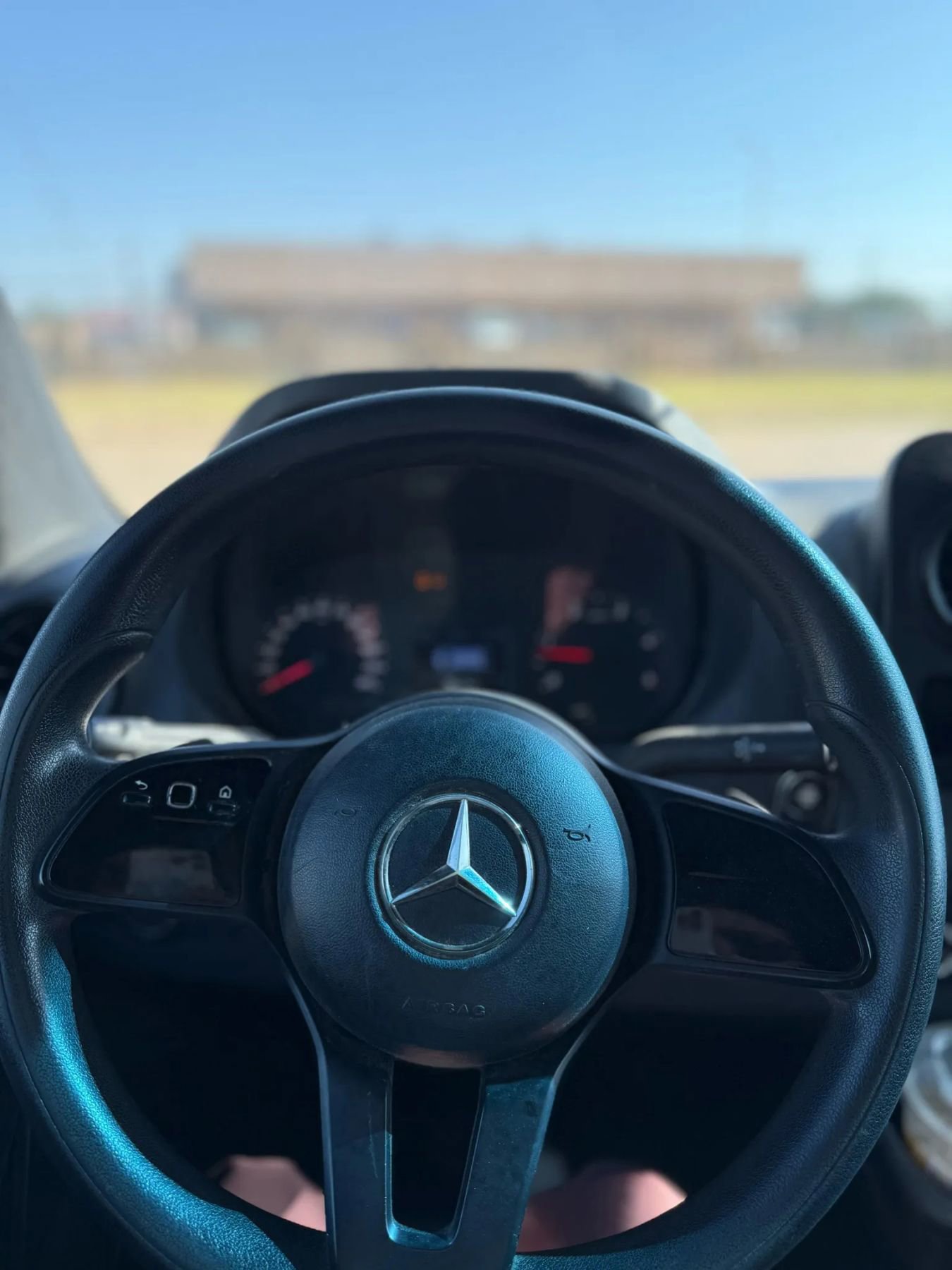 Used 2019 Mercedes-Benz Sprinter 144 image 10