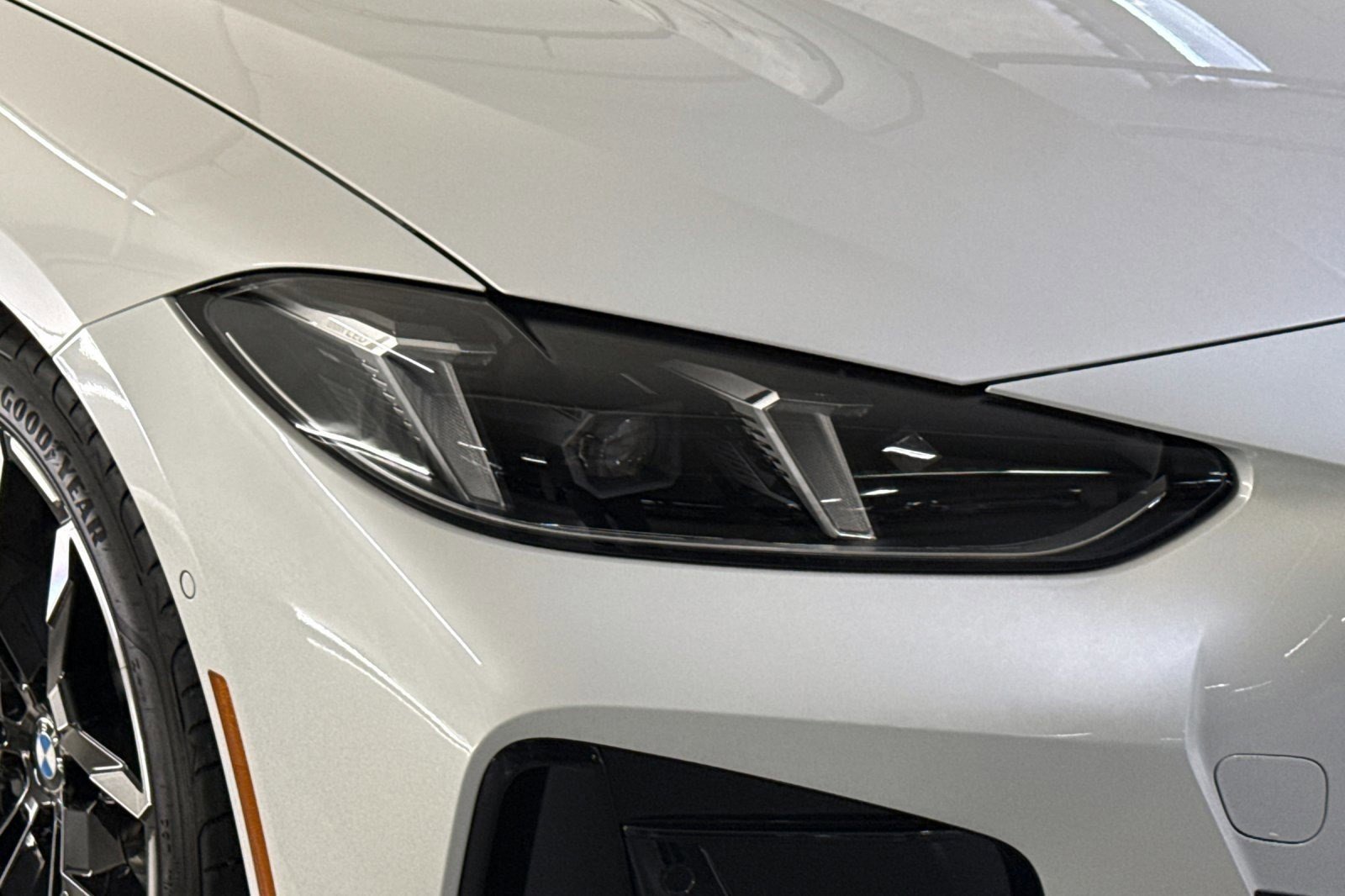 New 2026 BMW 430i Coupe w/ M Sport Package image 10