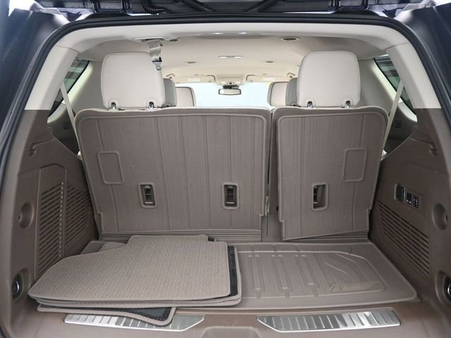 Used 2023 GMC Yukon Denali image 13