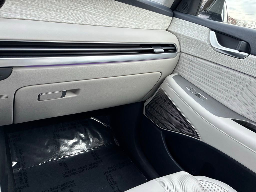 Used 2023 Hyundai Palisade Calligraphy w/ Cargo Package image 37