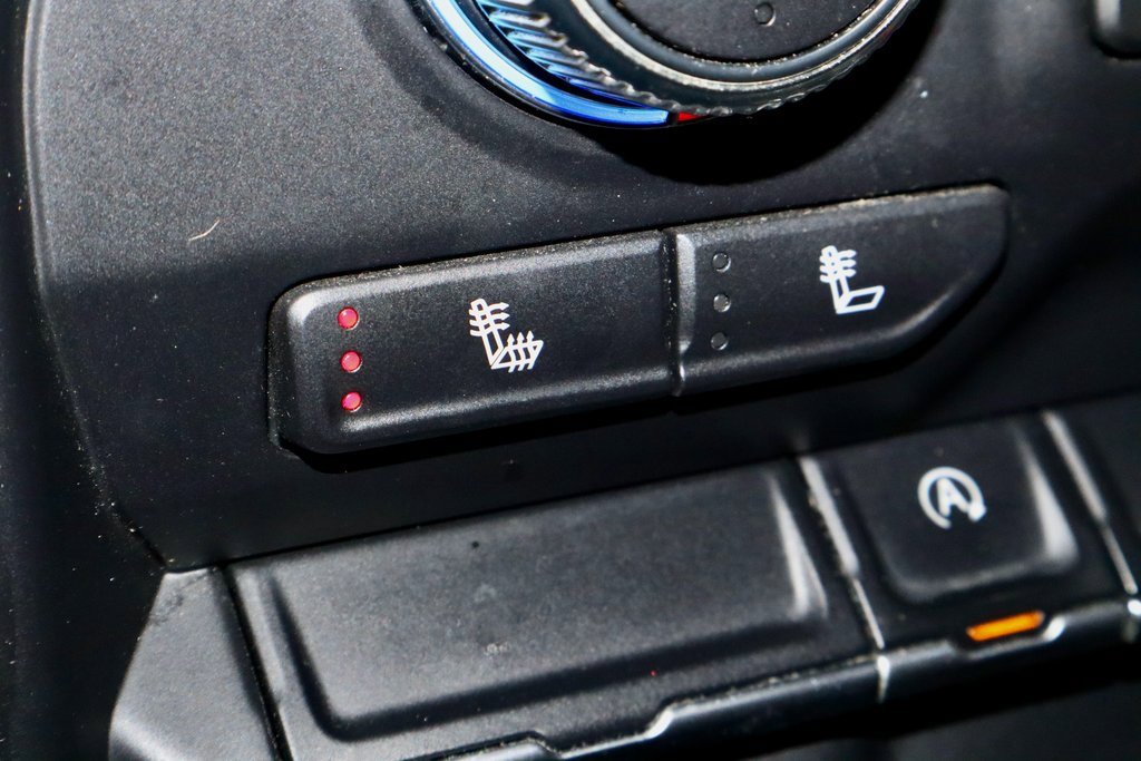 Used 2019 GMC Sierra 1500 Elevation w/ Elevation Value Package image 4