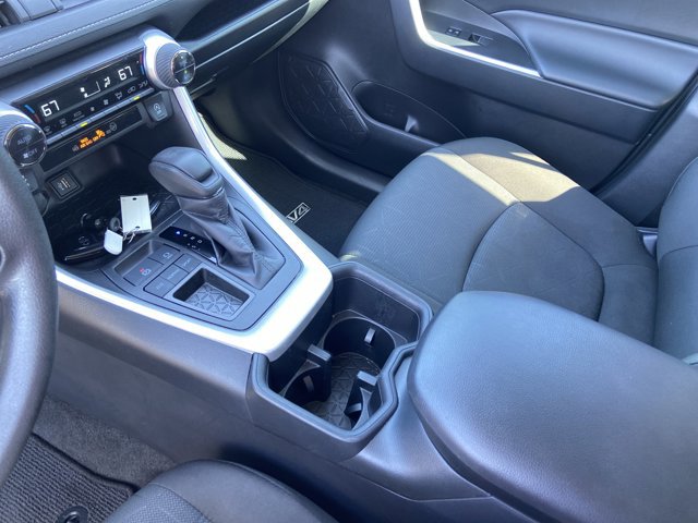 Used 2024 Toyota RAV4 XLE FWD image 24