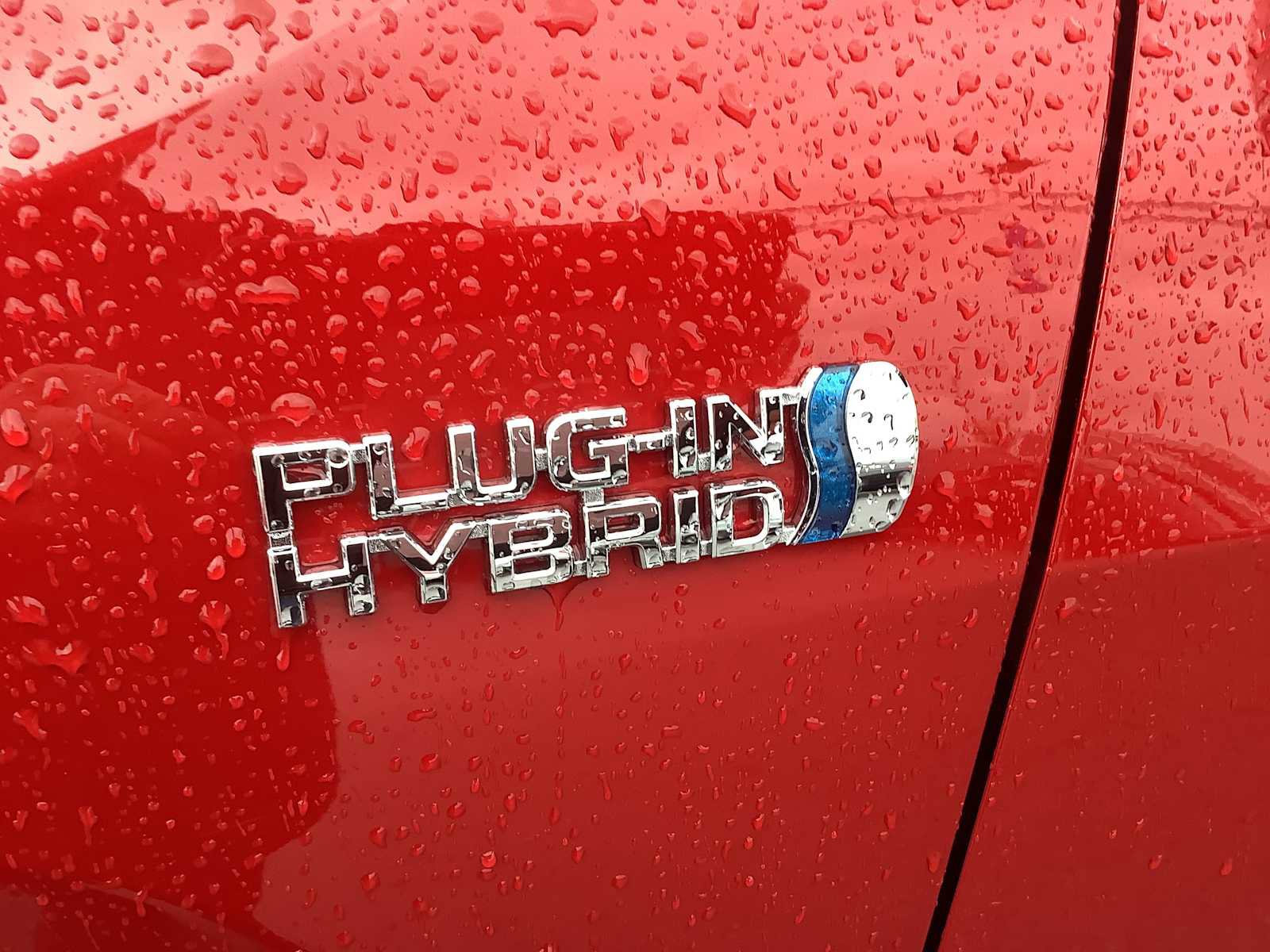 Used 2023 Toyota RAV4 XSE w/ Weather Package image 8