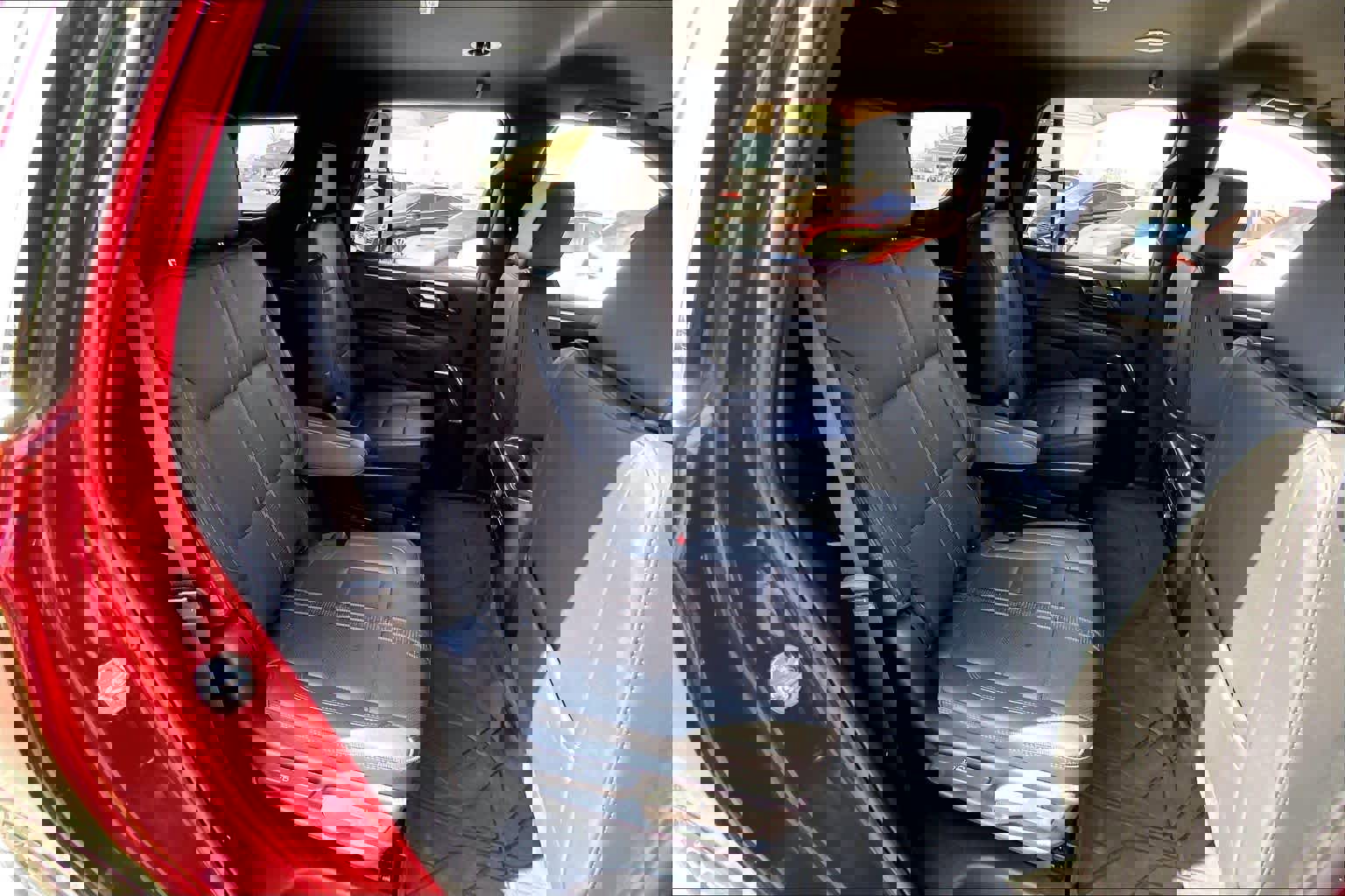 Used 2025 Chevrolet Tahoe High Country AWD/4WD image 20