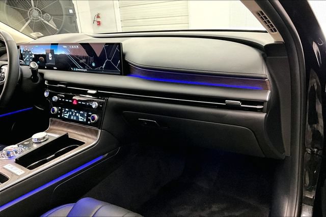 Used 2025 Genesis G80 2.5T Advanced AWD/4WD image 18