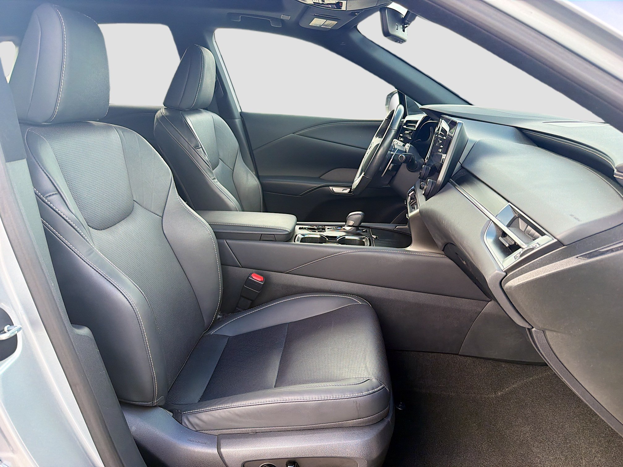Used 2023 Lexus RX 350 w/ Cold Area Package AWD/4WD image 16